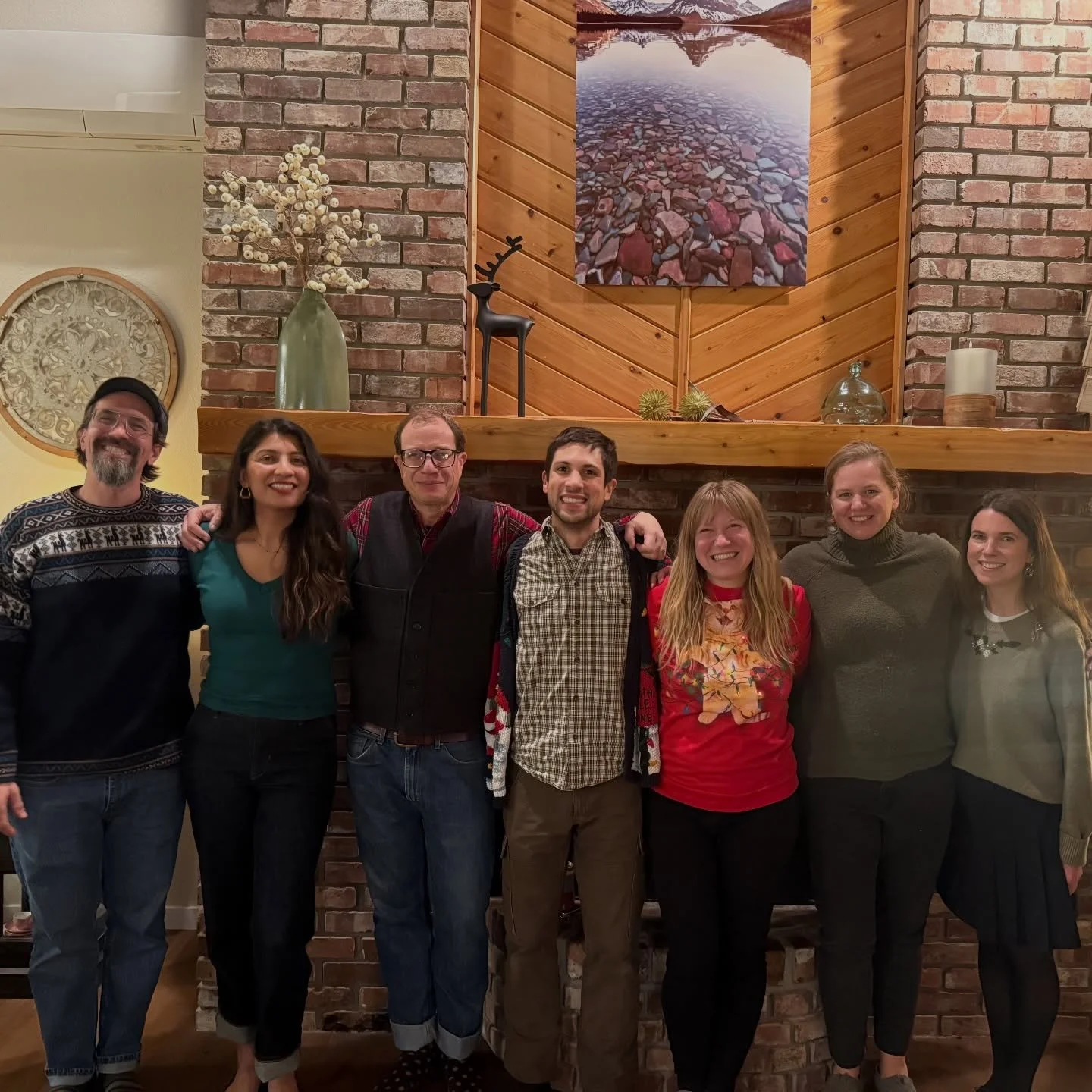 Wishing you a cozy, happy and bright holiday season, from all of us at the Bob Marshall Wilderness Foundation. Thank you for another year of love for the Bob! 🌲✨❤️
#lovethebob