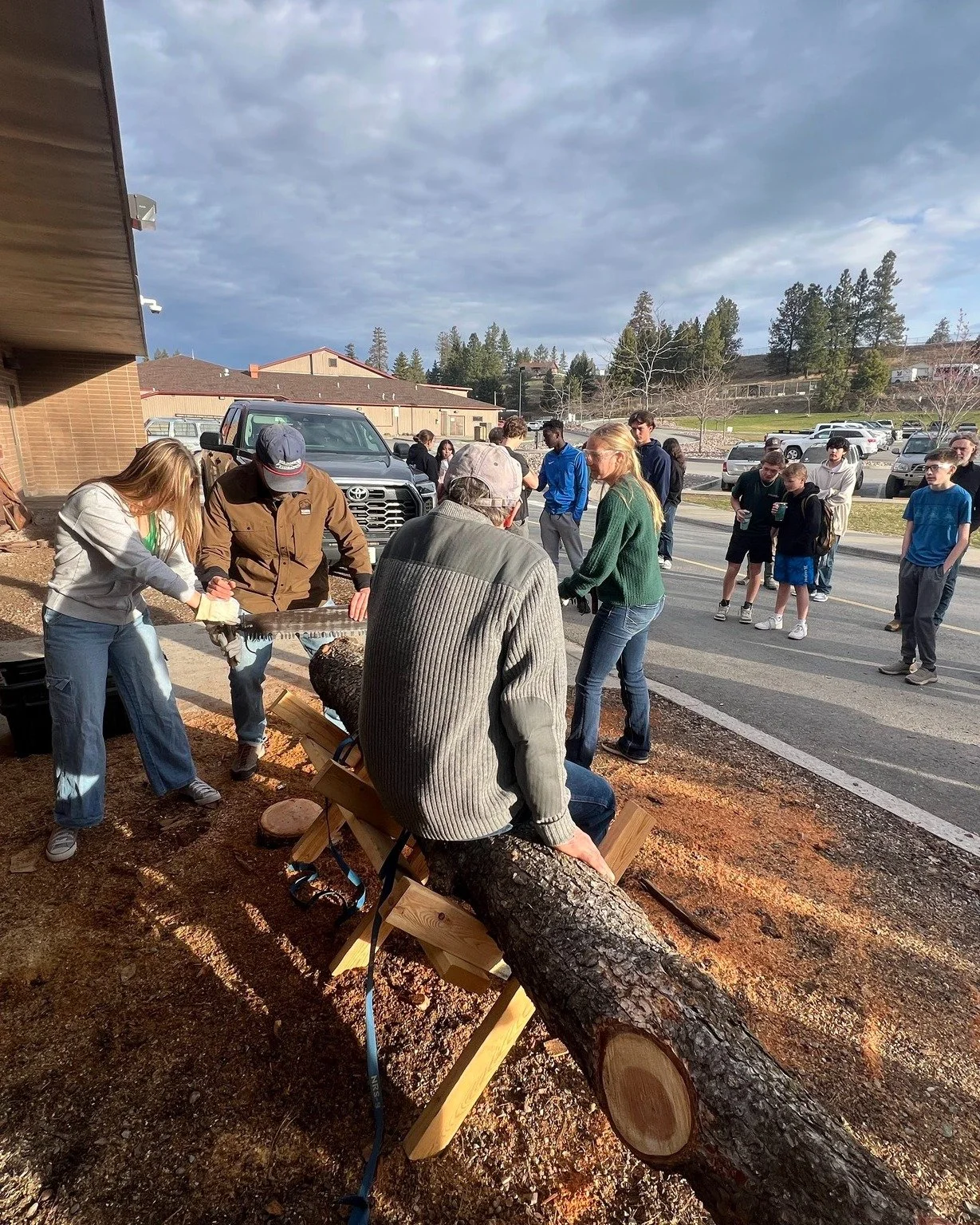 Teachers! Now is a great time to sign up to bring the Bob to your classroom.

Our Education Coordinator Erynn visits classrooms K-12 in gateway communities on all sides of the Bob. Possible topics include: the history and value of Wilderness; Leave N