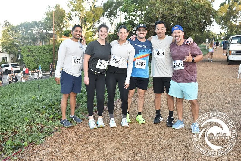 MB10k Racers before the start on the greenbelt.