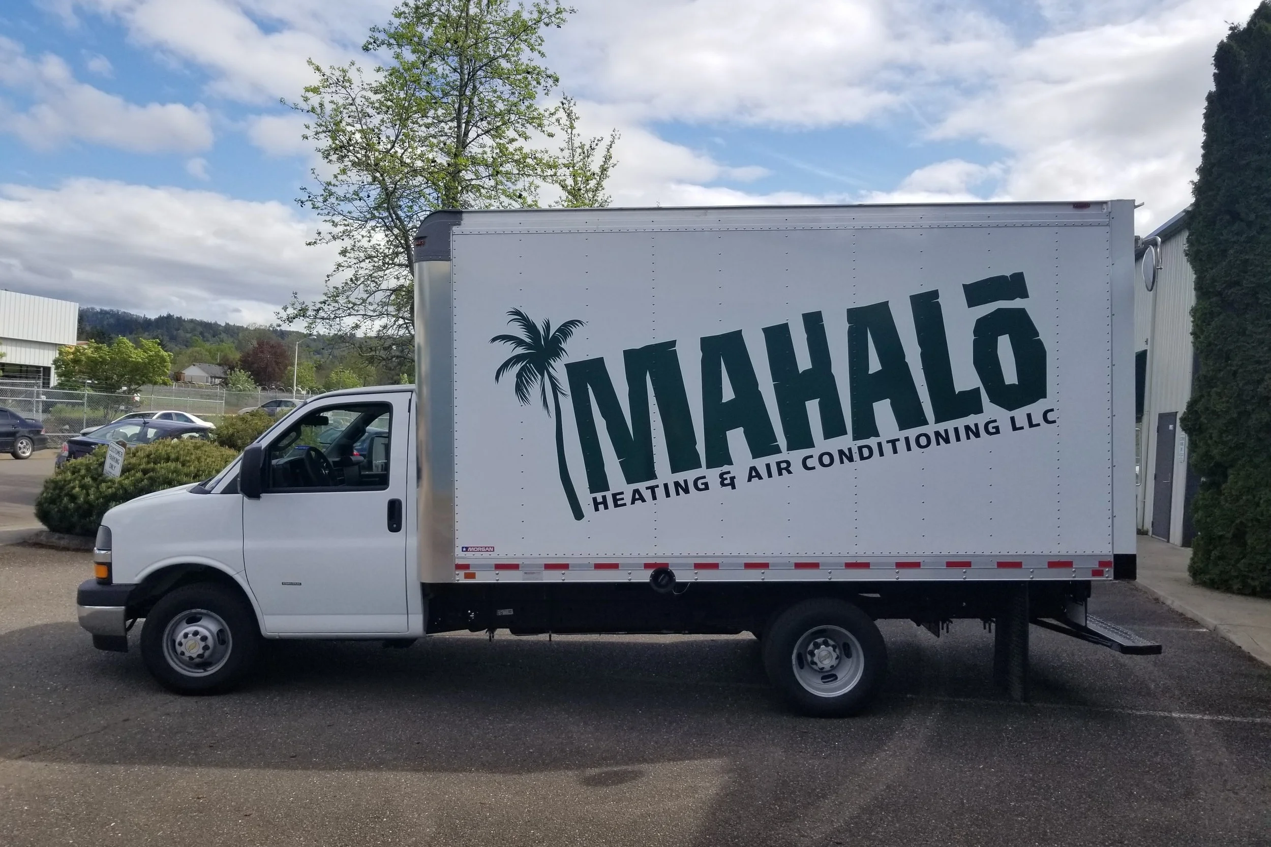 Mahalo Truck Graphics