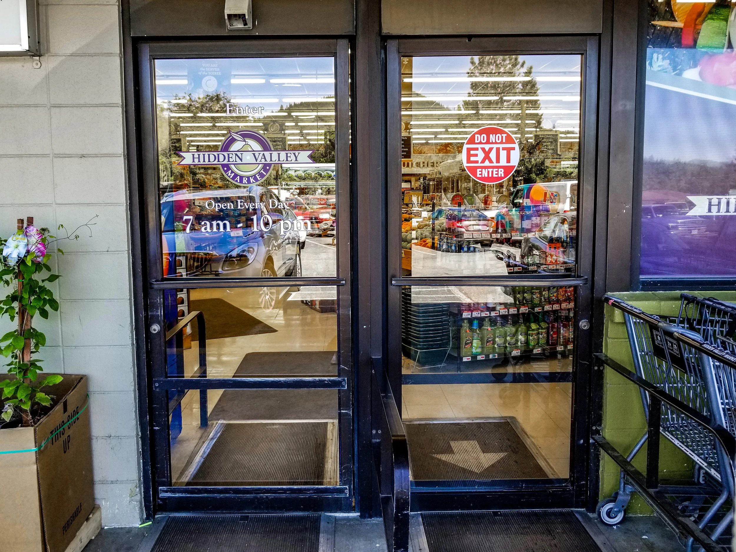 Door Graphics for Hidden Valley Market
