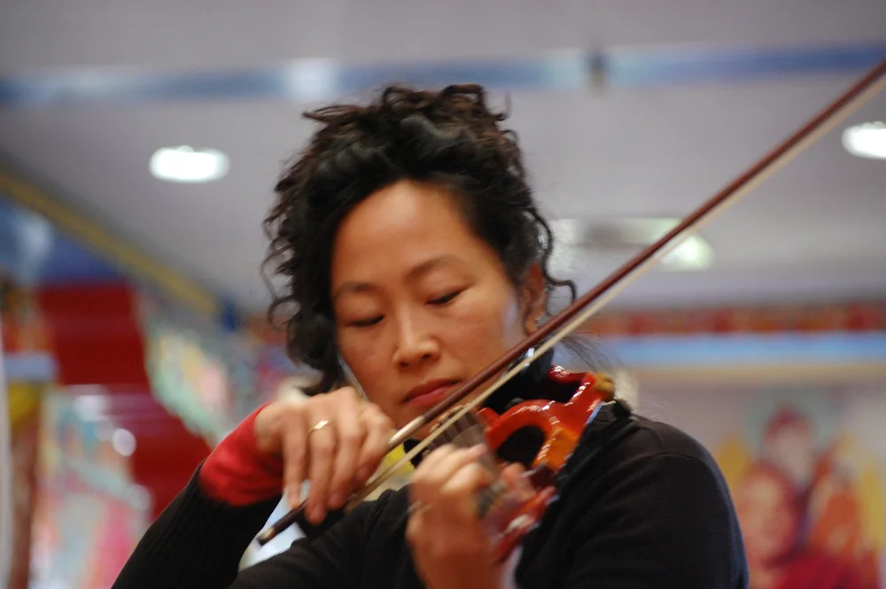  Julia playing the fiddle 