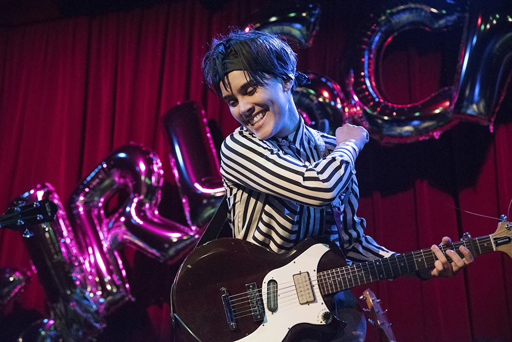 Kera&theLesbians9.jpg
