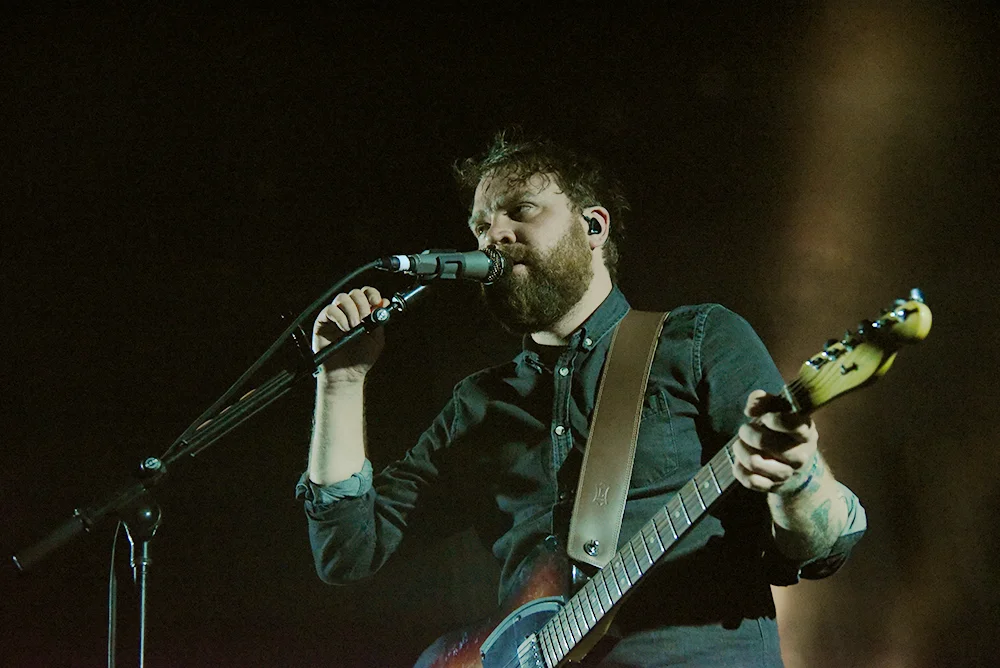 FrightenedRabbit11.jpg