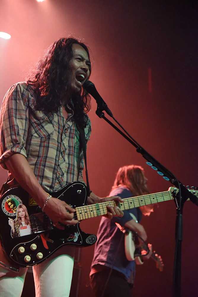 TheTemperTrap16.jpg