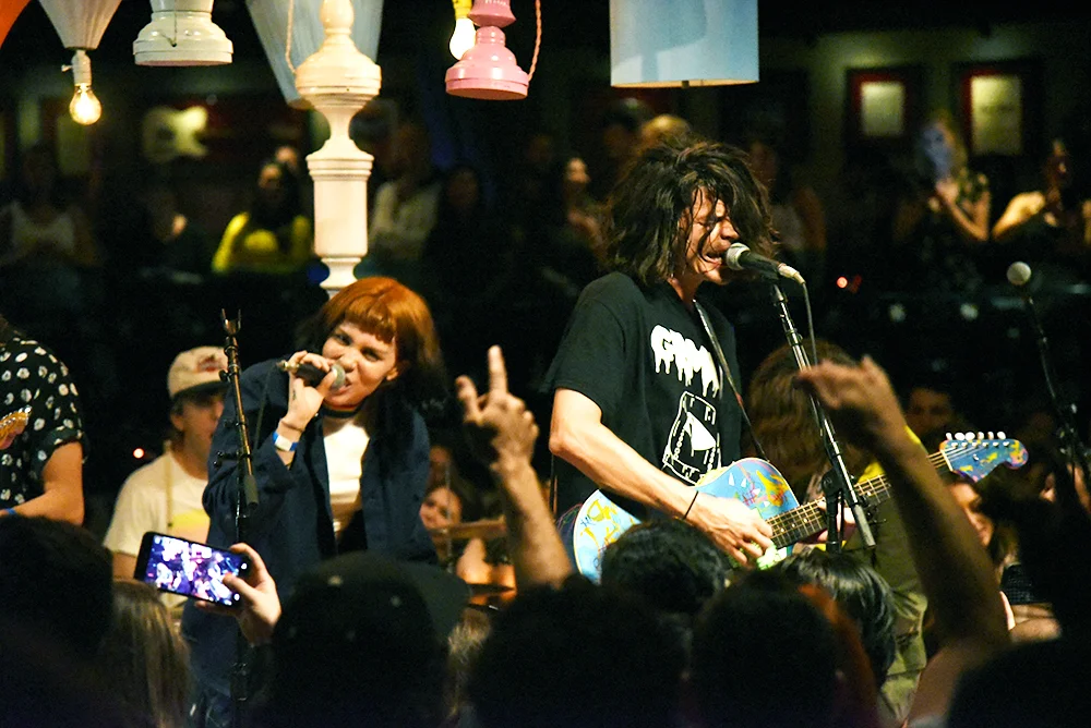 grouplove59.jpg