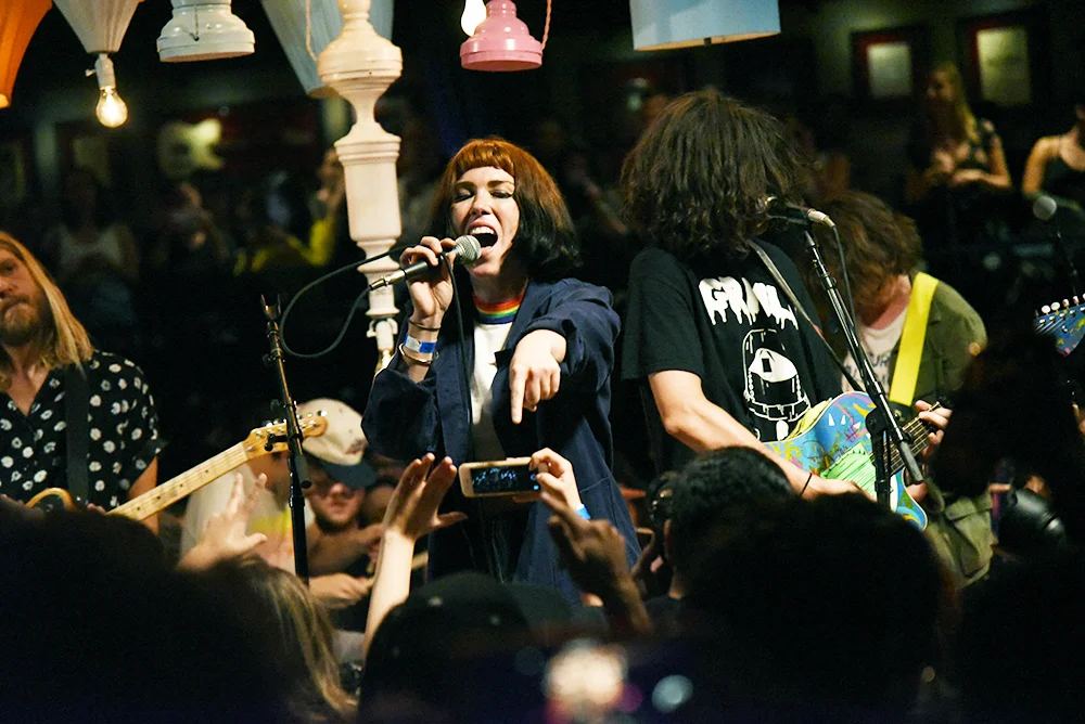 grouplove58.jpg