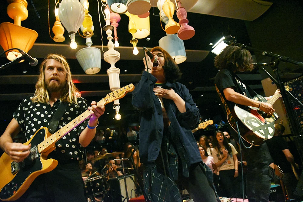 grouplove28.jpg