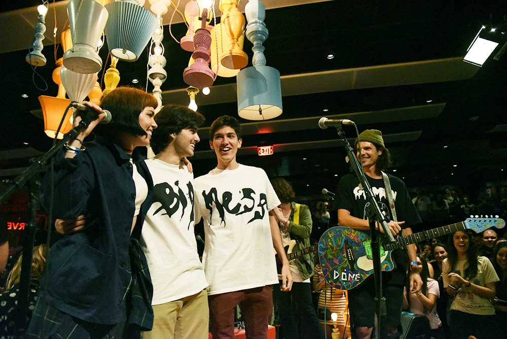 grouplove12.jpg