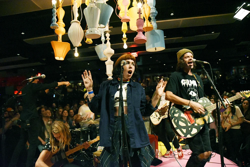 grouplove9.jpg