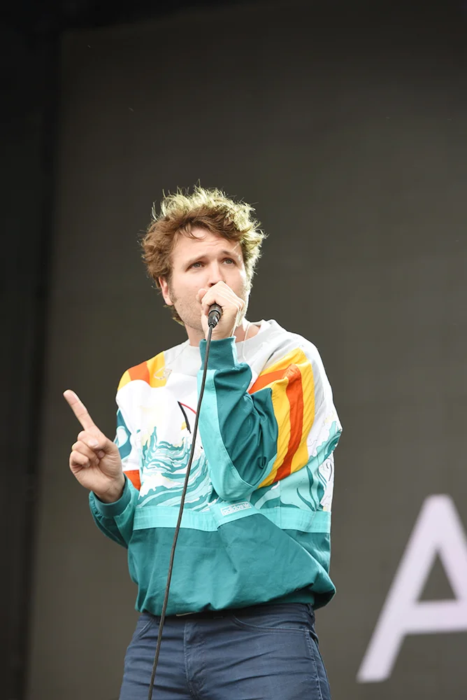 RaRaRiot10.jpg