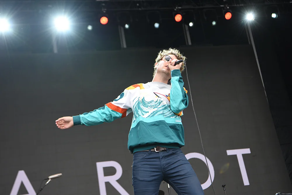RaRaRiot2.jpg