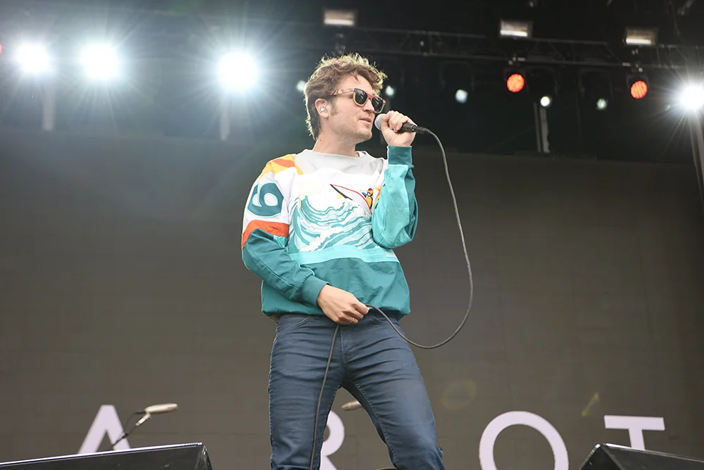 RaRaRiot12.jpg