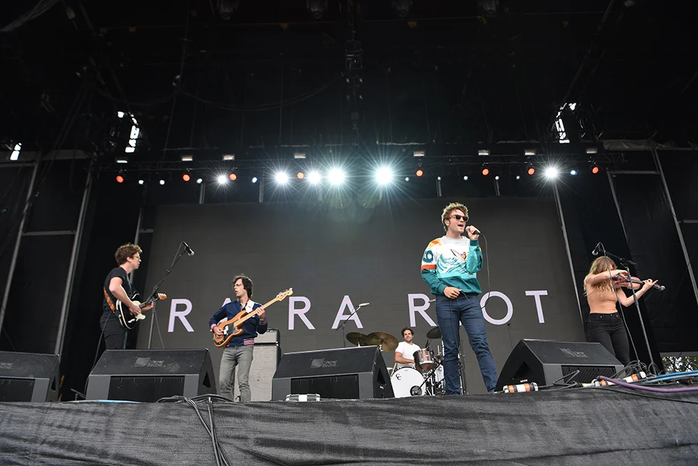 RaRaRiot3.jpg