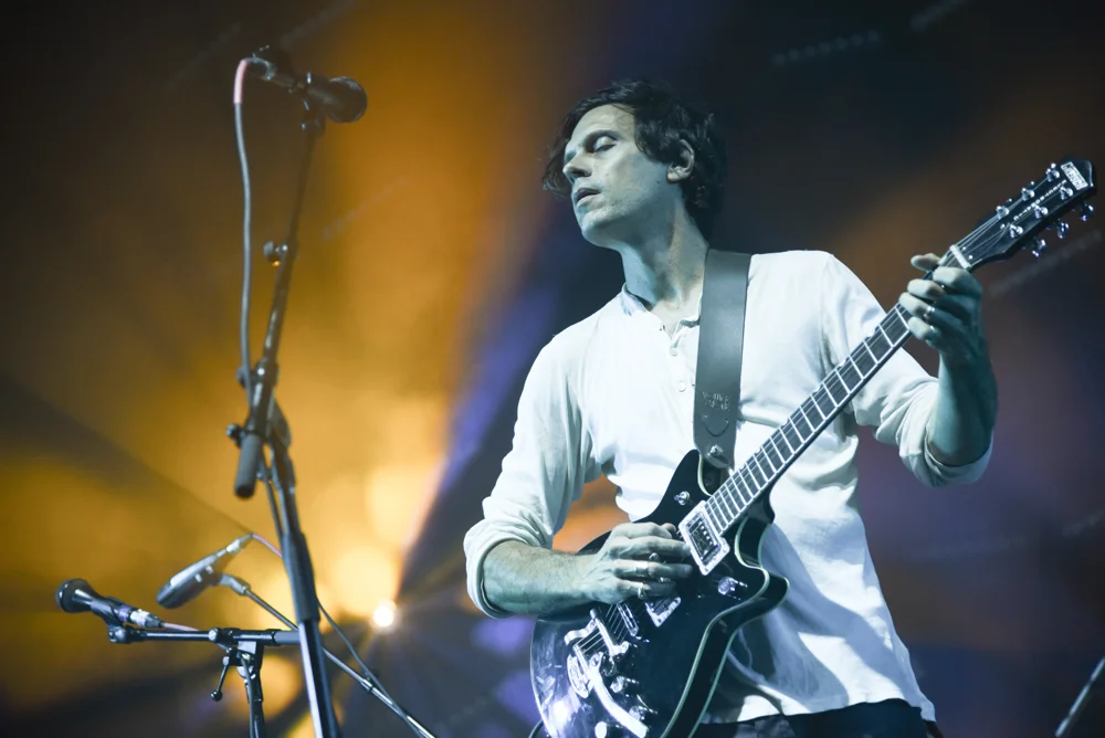 modestmouse14.jpg