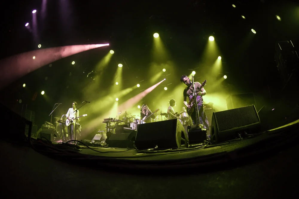 modestmouse17.jpg