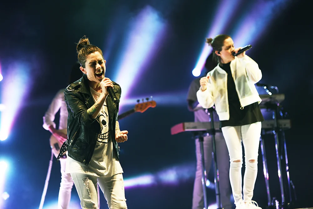 teganandsara2.jpg