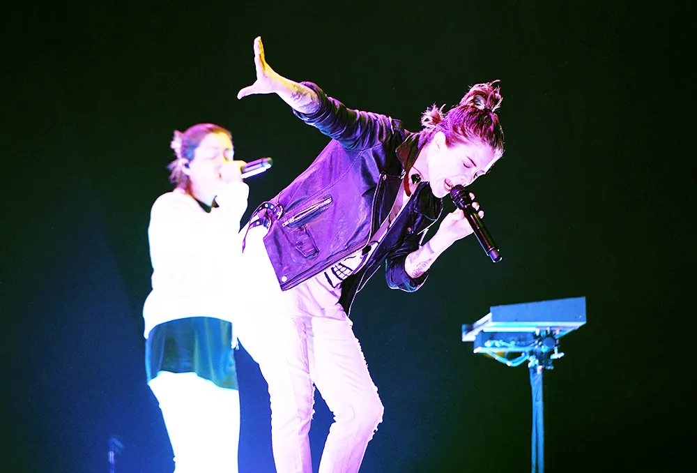 teganandsara16.jpg