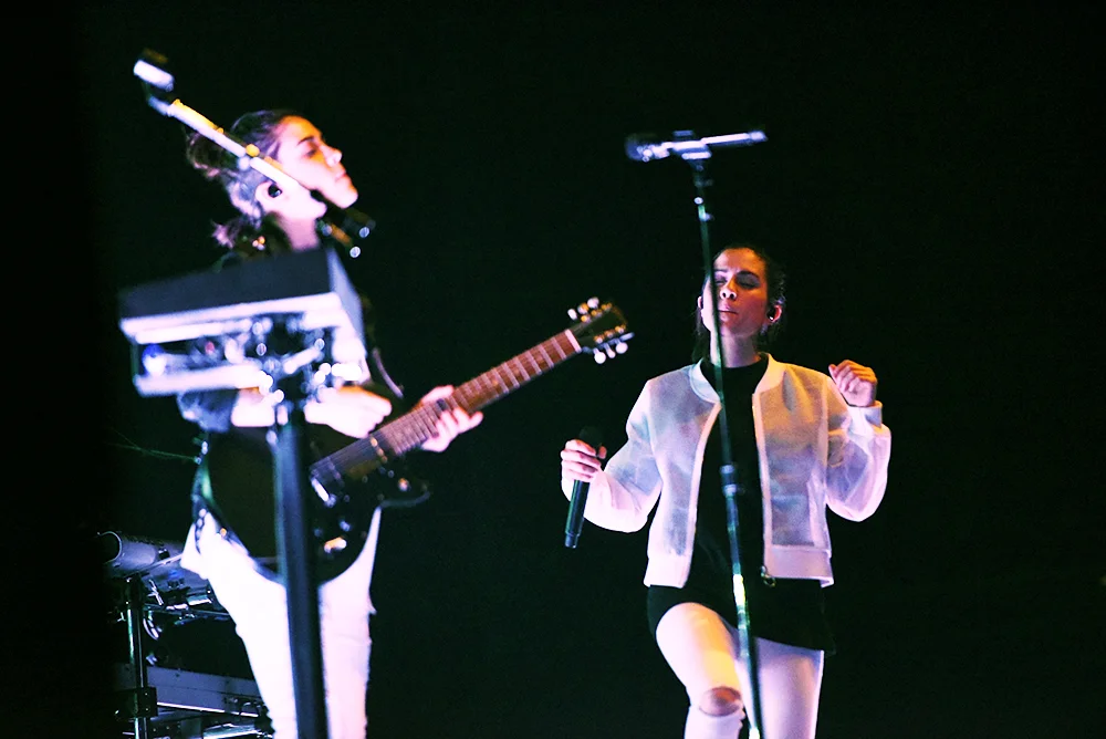 teganandsara24.jpg