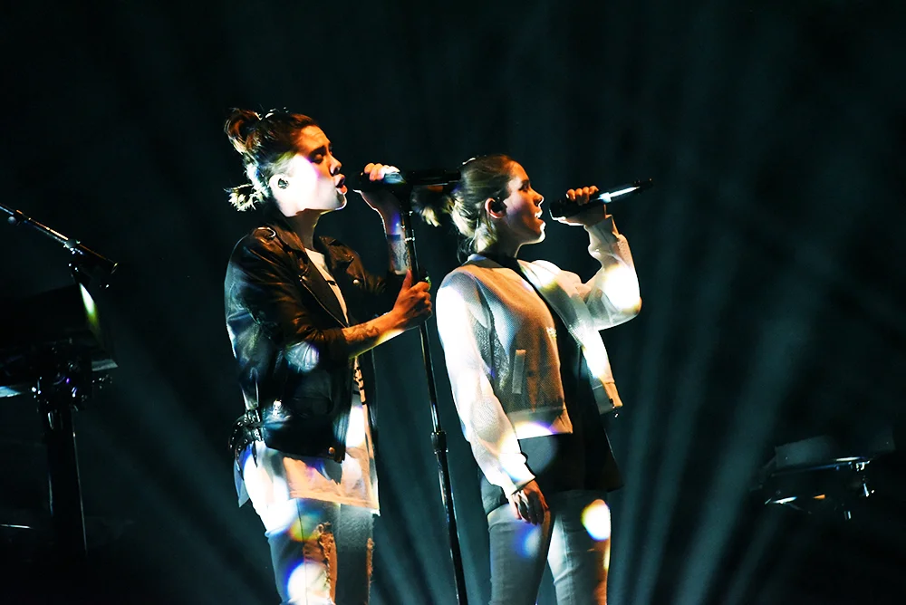 teganandsara25.jpg