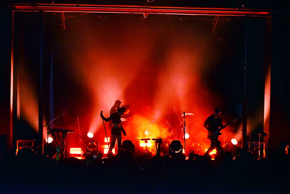 phantogram30.jpg