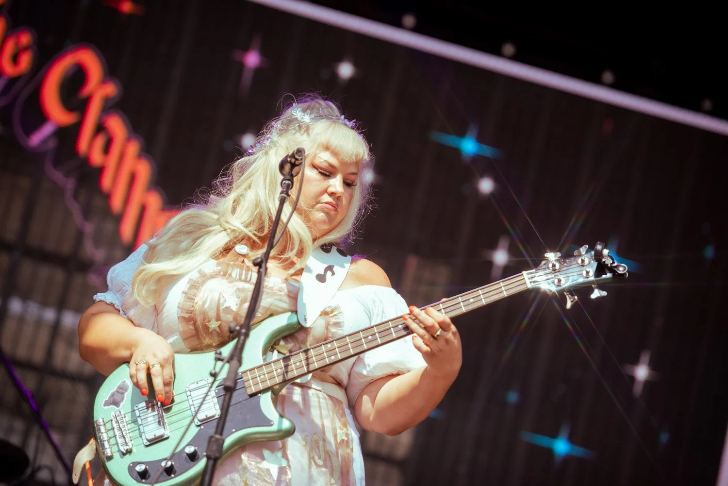 ShannonandtheClams2.jpg