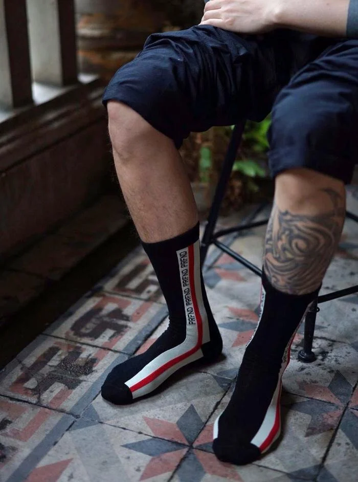 socks-black-1_700x.jpg