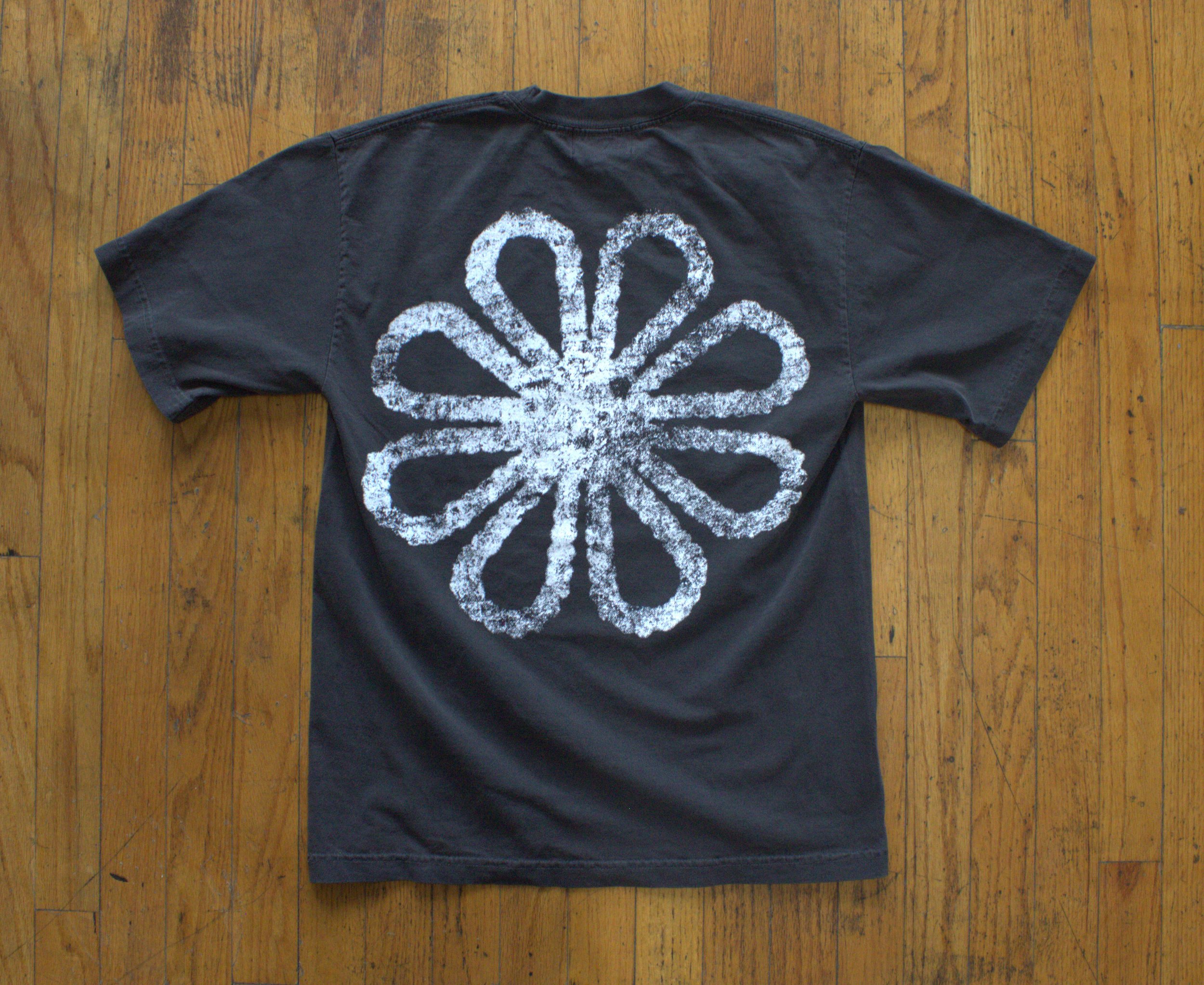 Pearlz Tee by Made in Effort