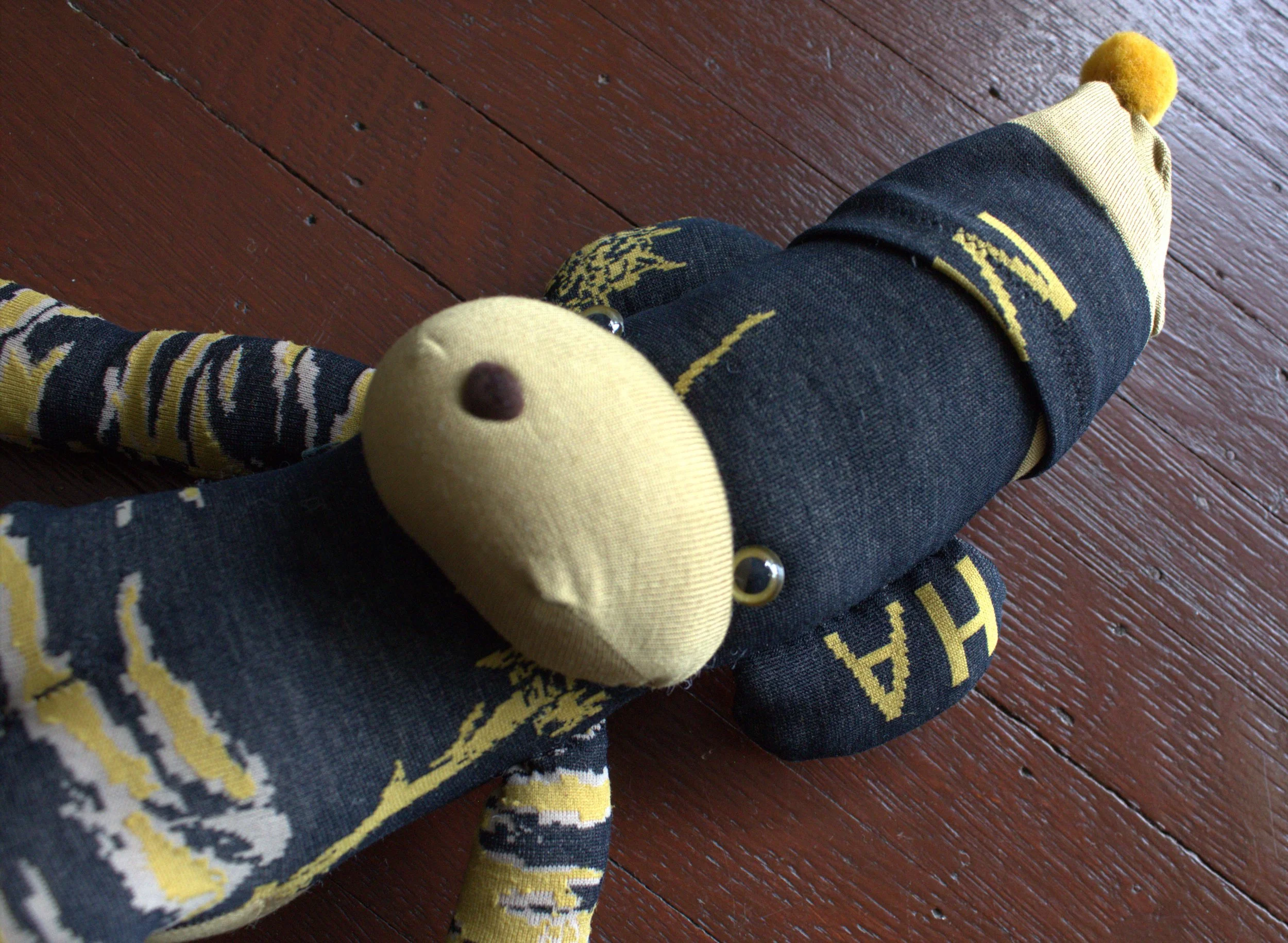 Trend Up Store: Streetwear, Hypebeast, Sneakers, Records