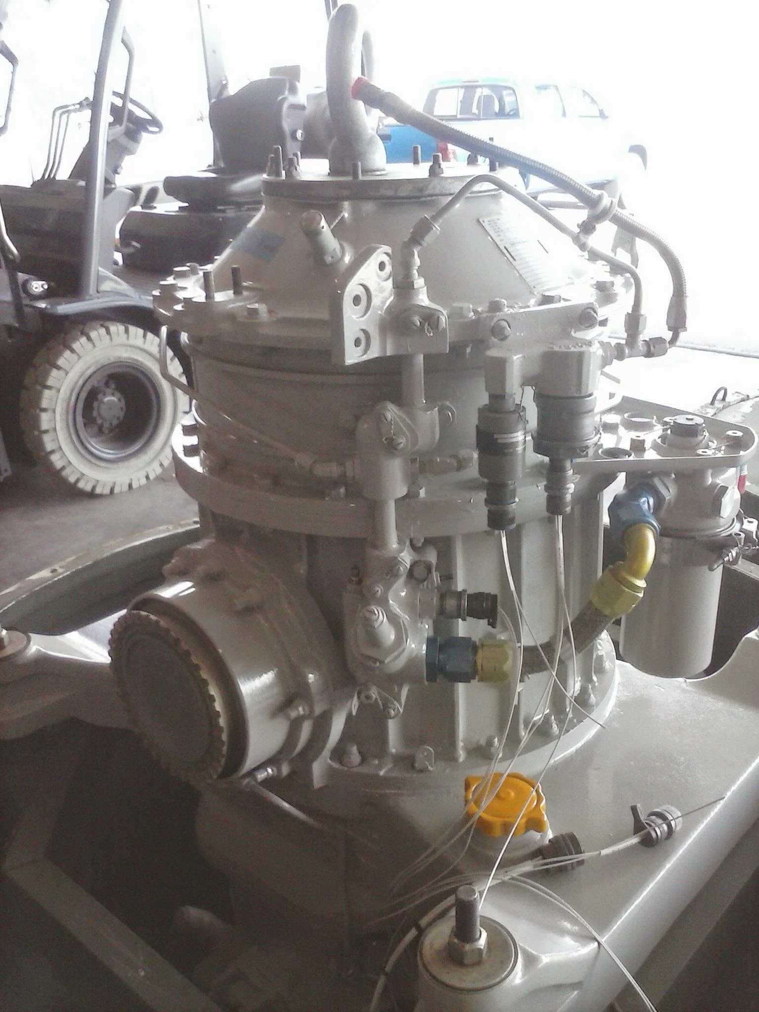 204-040-016-5, Transmission