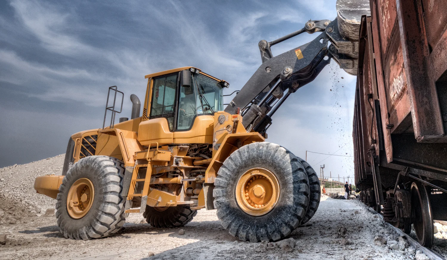 header_heavy-equipment.jpg