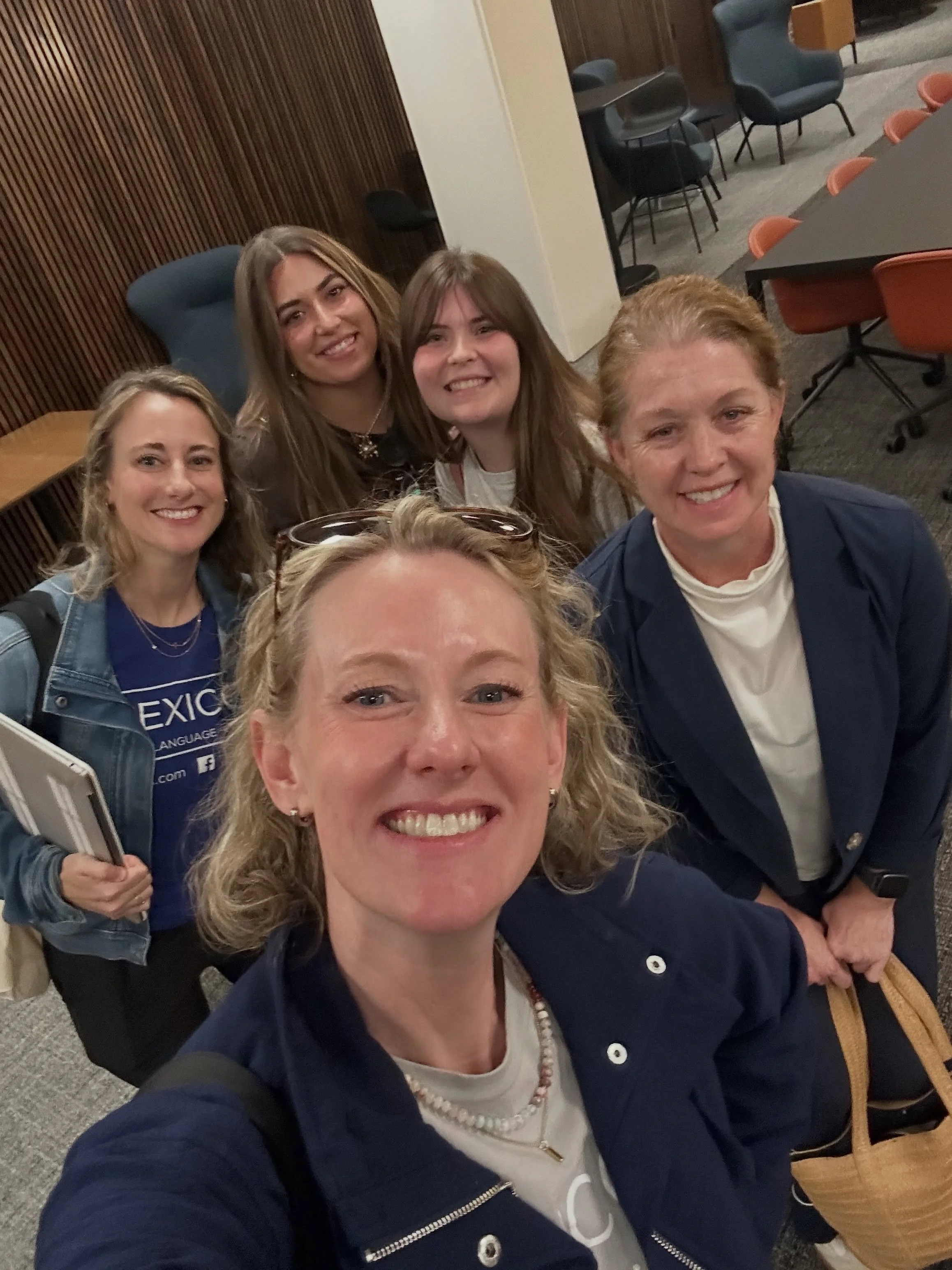 TODAY is Dyslexia Awareness DAY! 📚

And we are so grateful we got to spread awareness to the @uarknsslha crew last night! What a great group of upcoming professionals! ❤️

The best things you can do as a parent or professional: learn the dyslexia wa