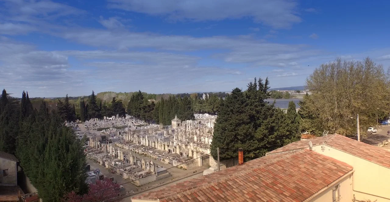 FH MARBRERIE et Cimetière d'Arles.jpg