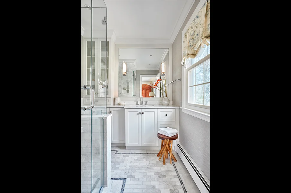 All the wood, textile and stone are working harmoniously, creating visual interest without making the space feel busy.