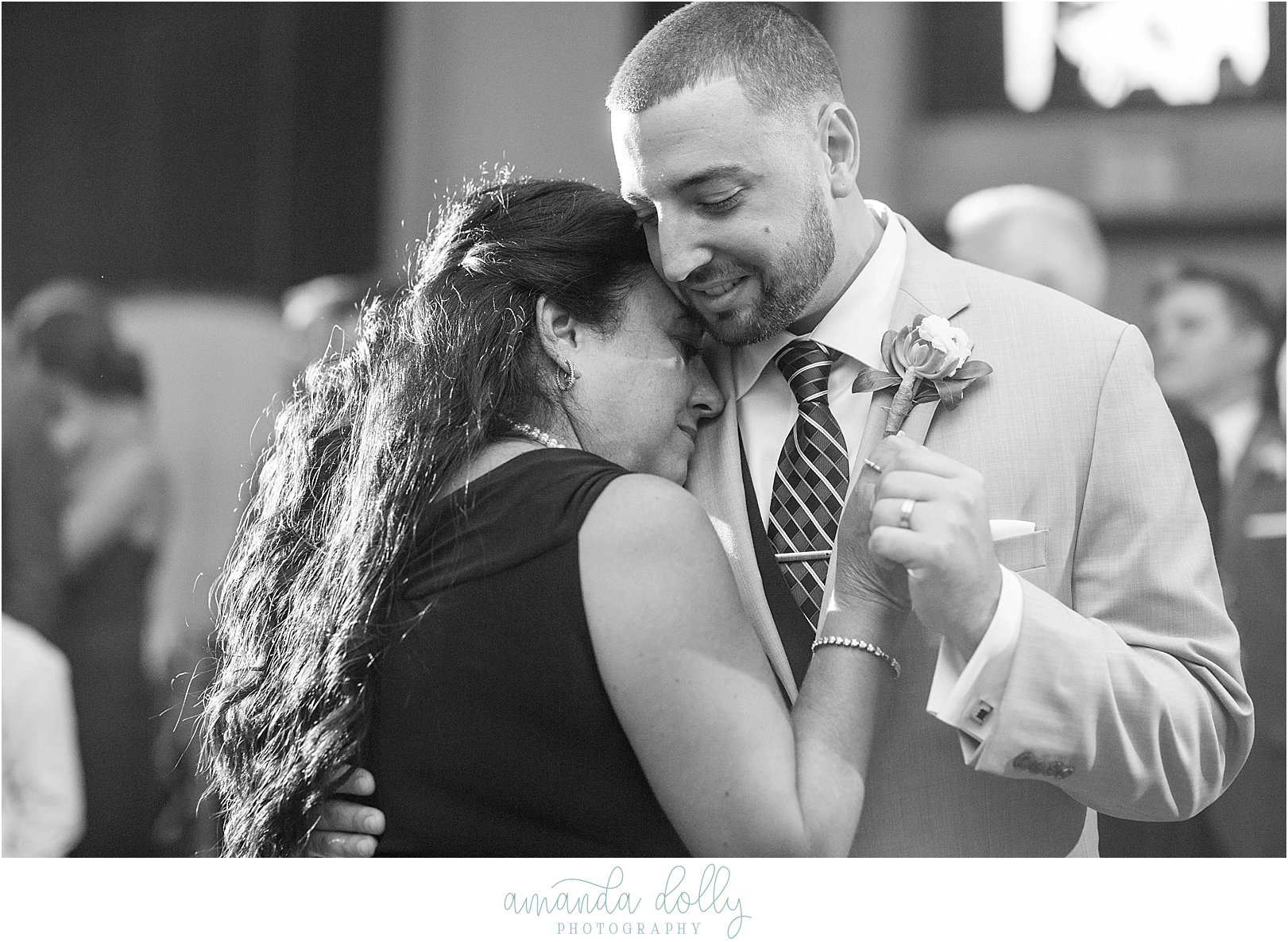 The Hilton Garden Inn Wedding Photography NJ Wedding Photographer_1402.jpg