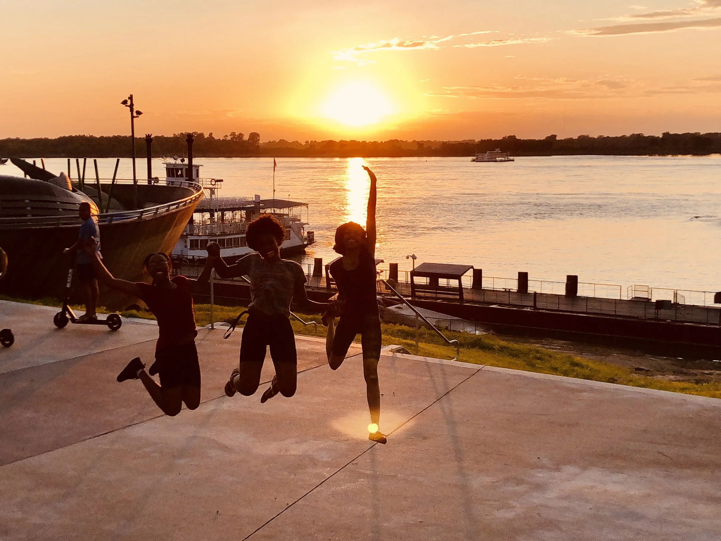 Horoscopes Pulled from The Mississippi River. Strangers showing me how friends elevate one another.