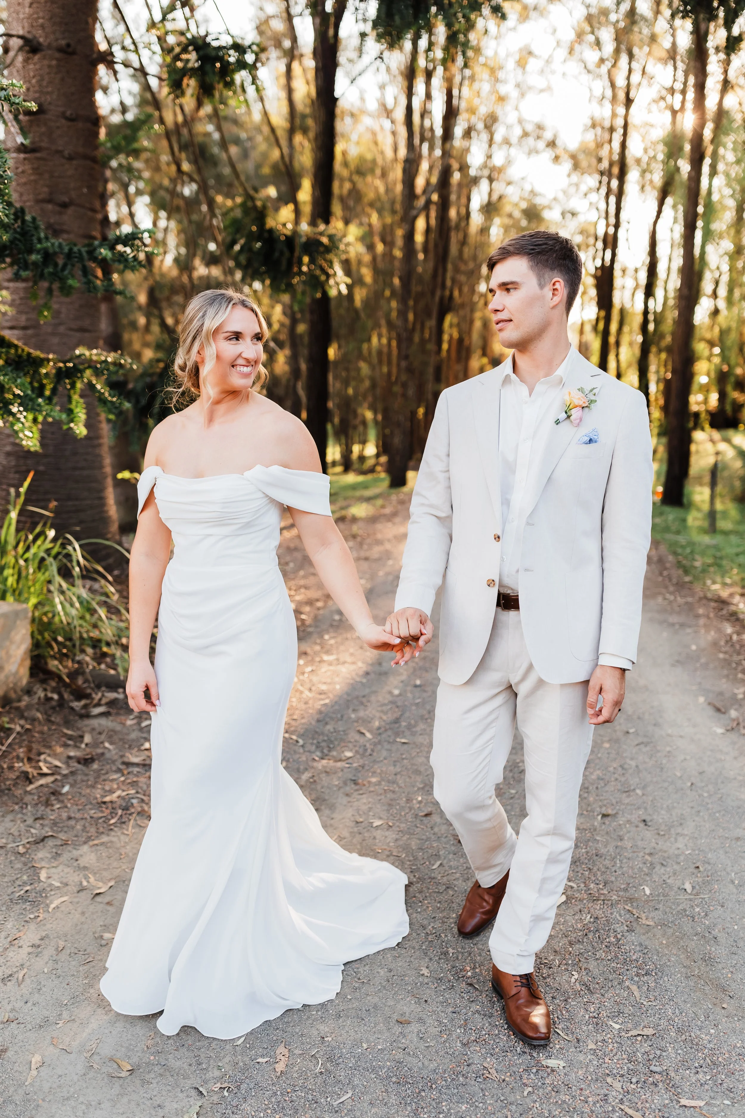 GENEVIEVE & LACH - 738.jpg