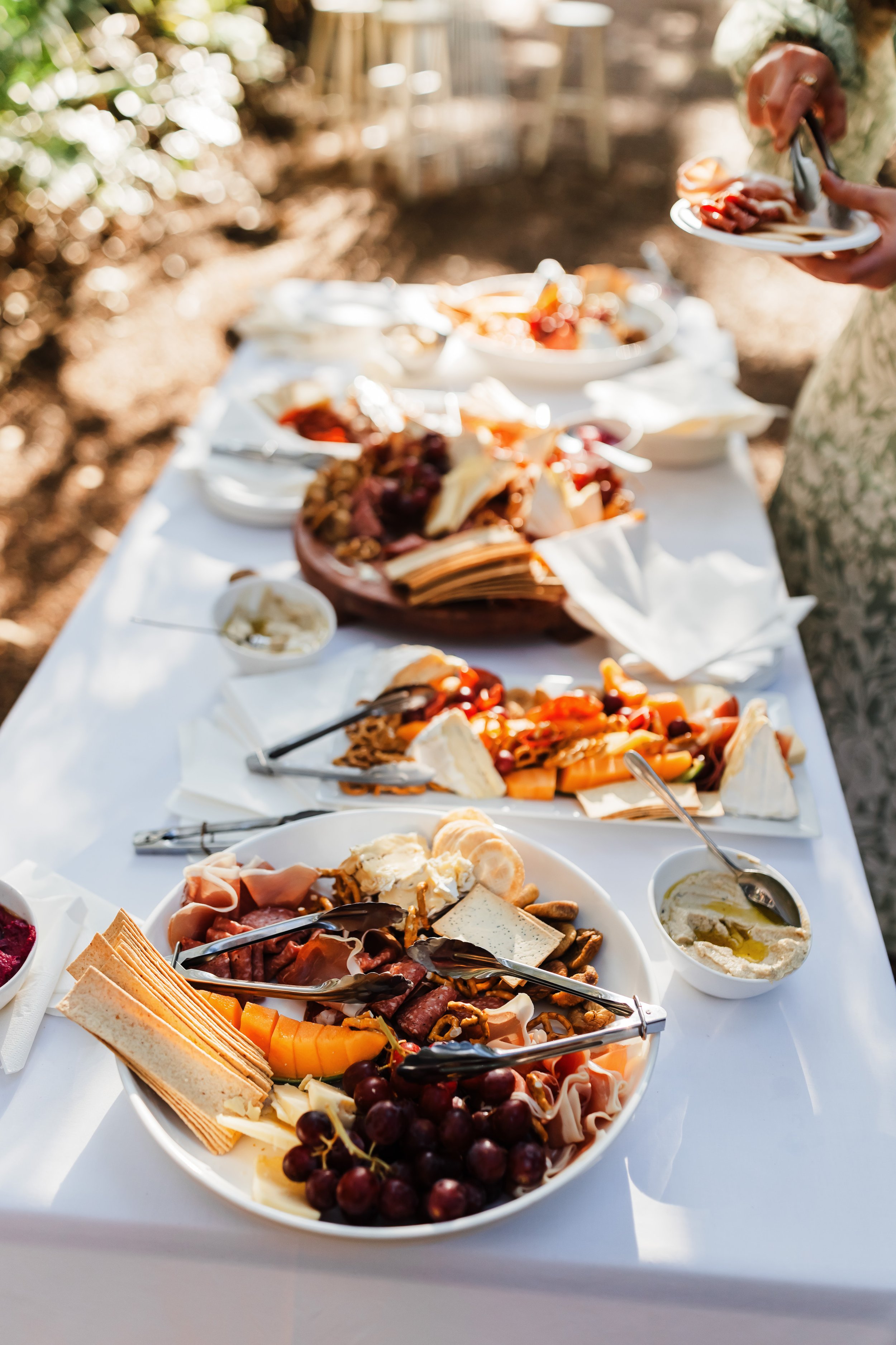 GENEVIEVE & LACH - 608.jpg