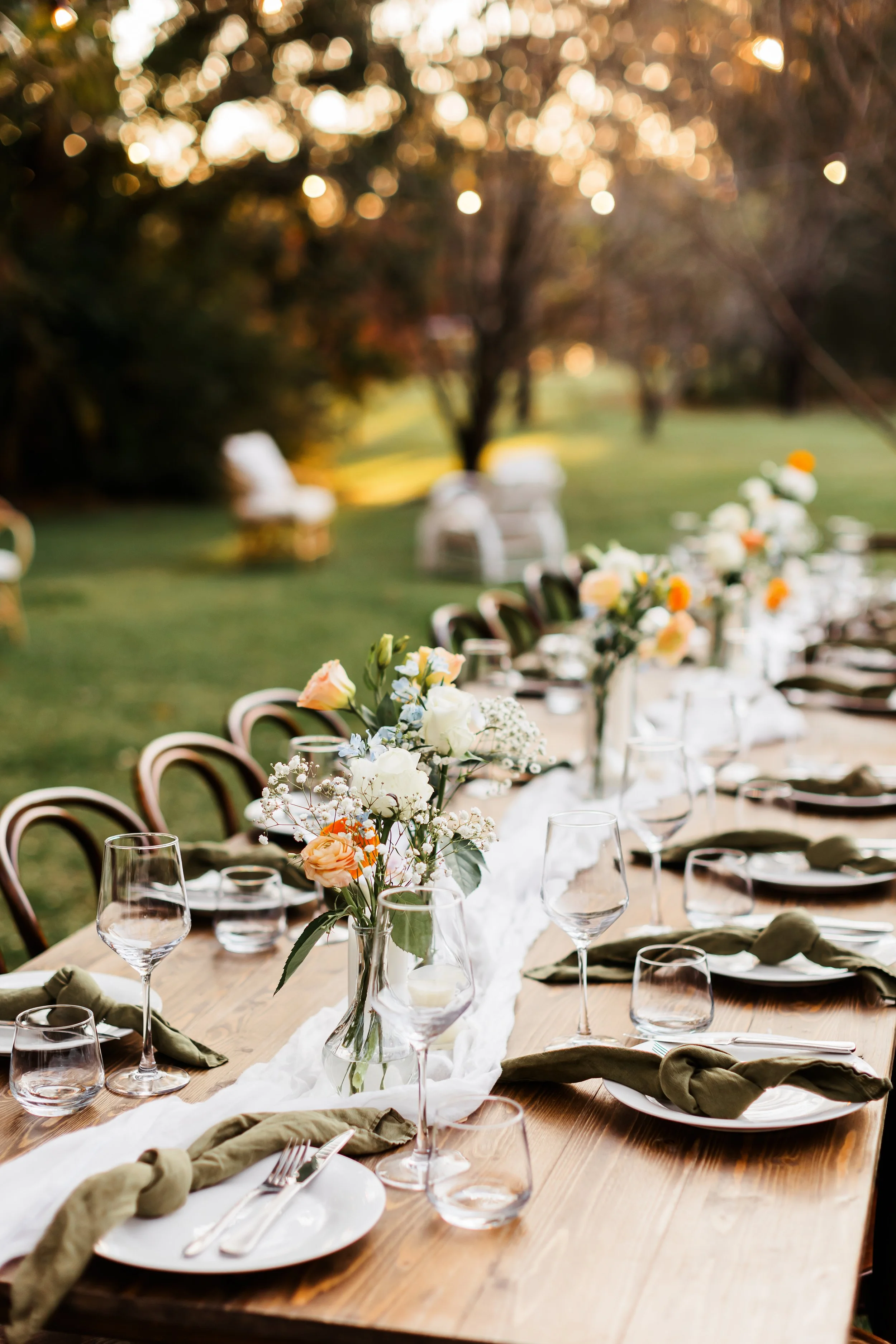 GENEVIEVE & LACH - 859.jpg