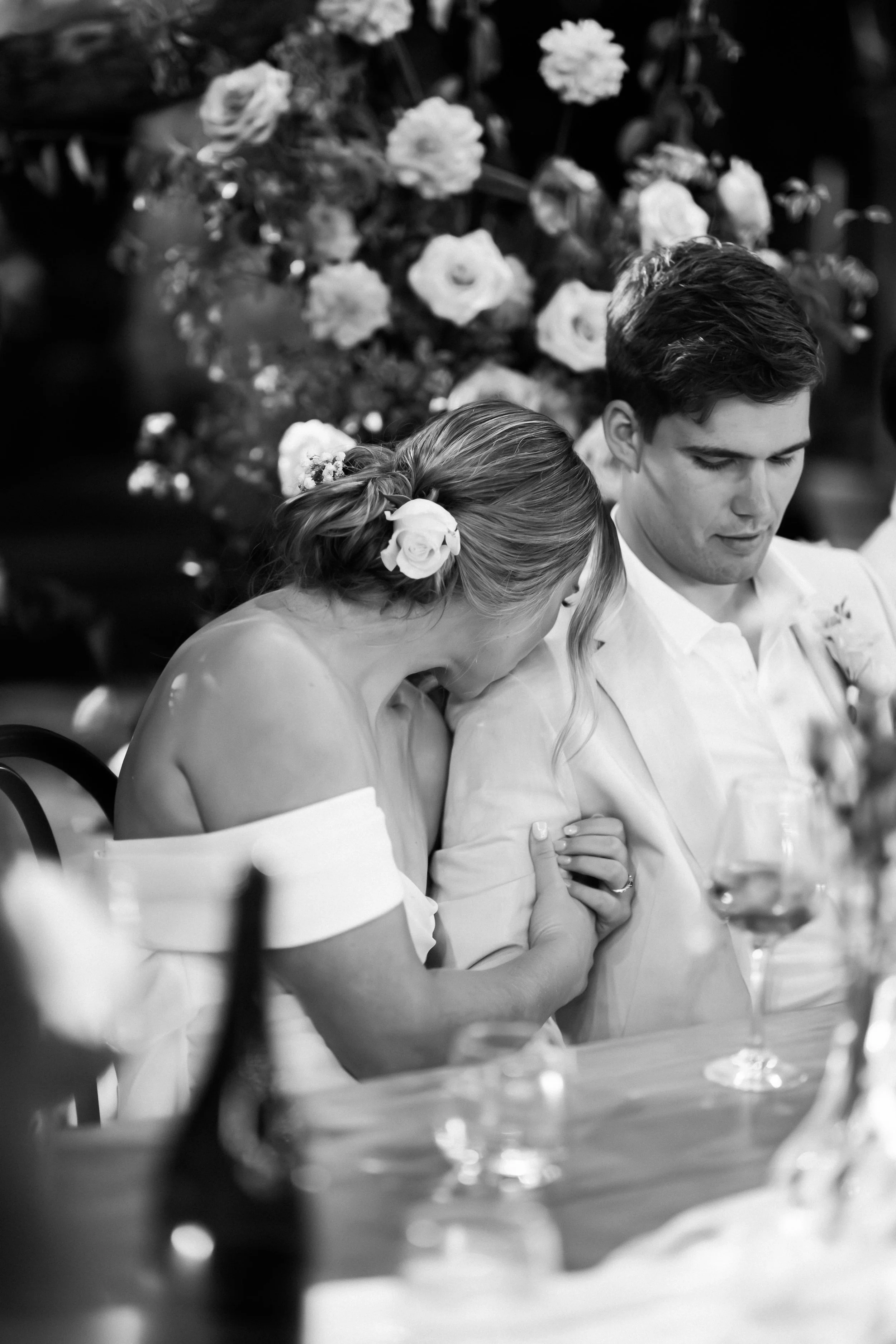 GENEVIEVE & LACH - 1069.jpg