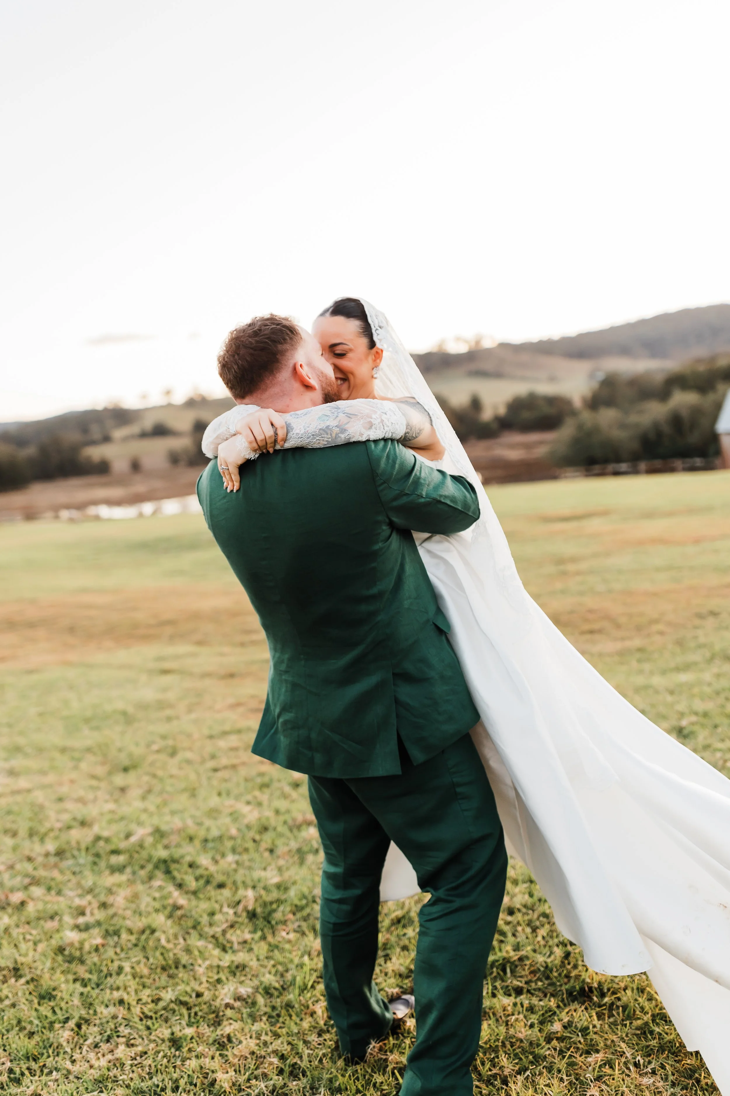 LIAM & BELLA - 1064.jpg