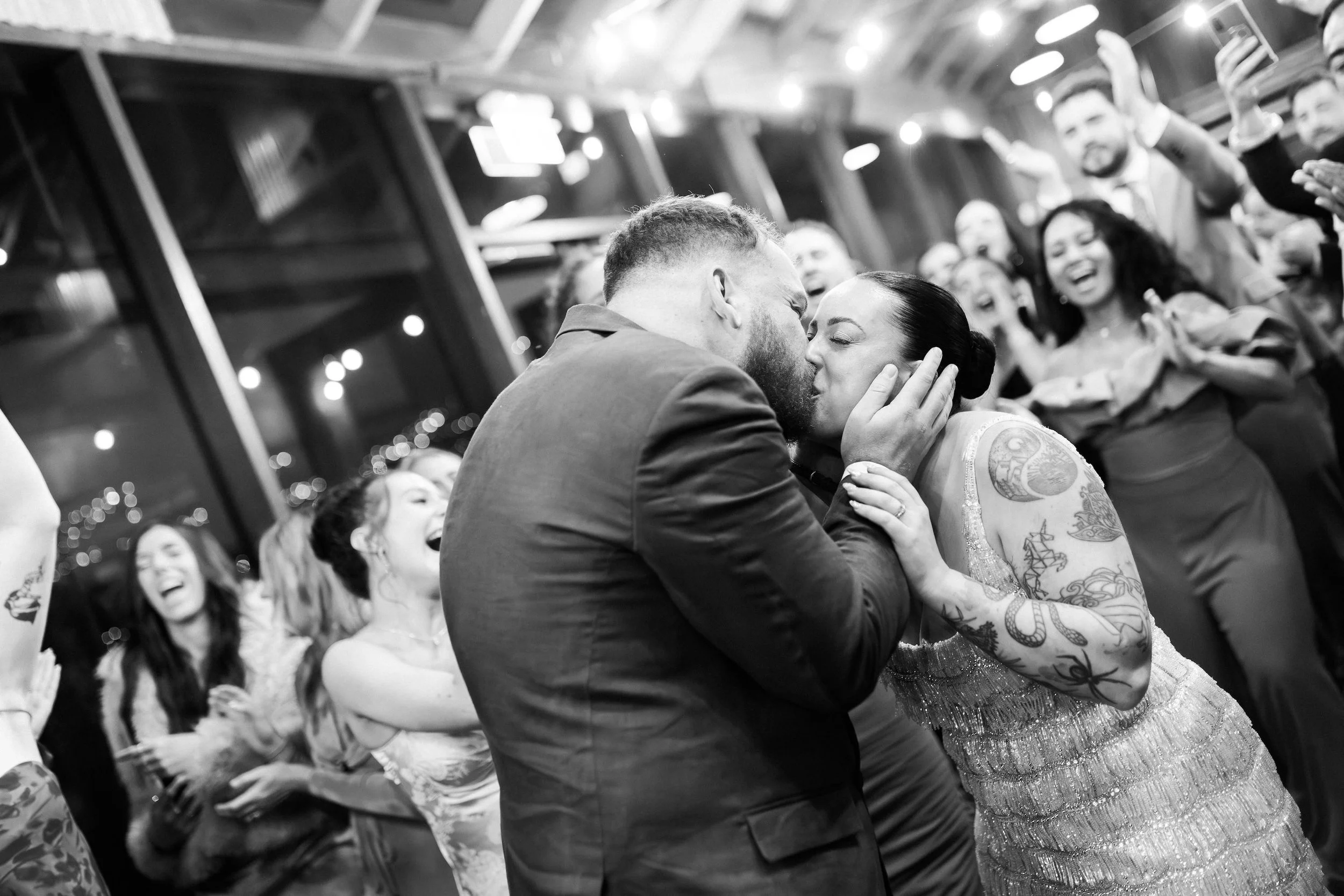 LIAM & BELLA - 1213.jpg