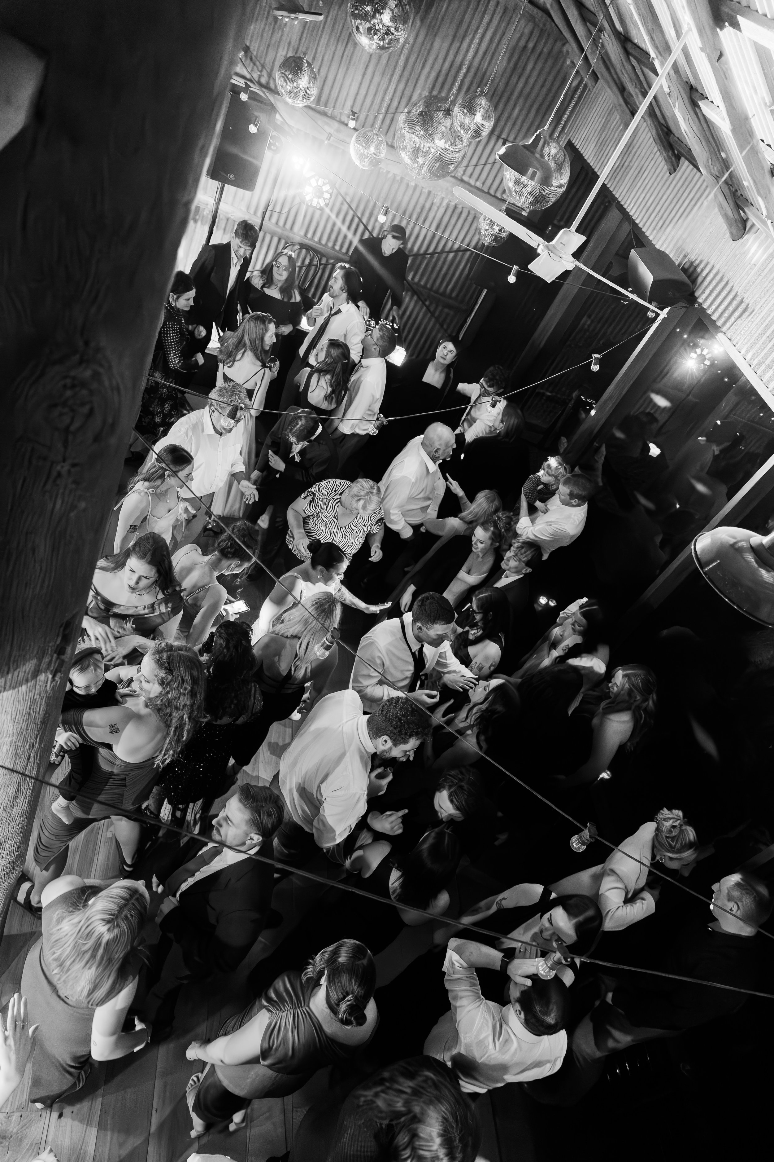 LIAM & BELLA - 1611.jpg