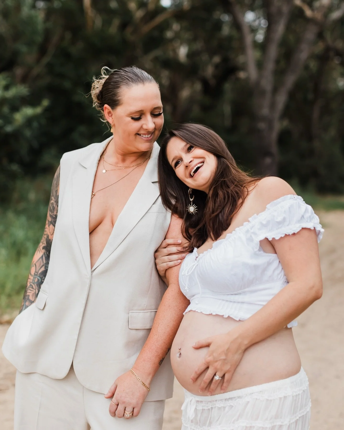Demie &amp; Rhi - already the coolest mums and baby isn&rsquo;t even here yet.

Thanks for spending your afternoon with me and hiking up that sand dune! (I&rsquo;m still out of breath 🤣)