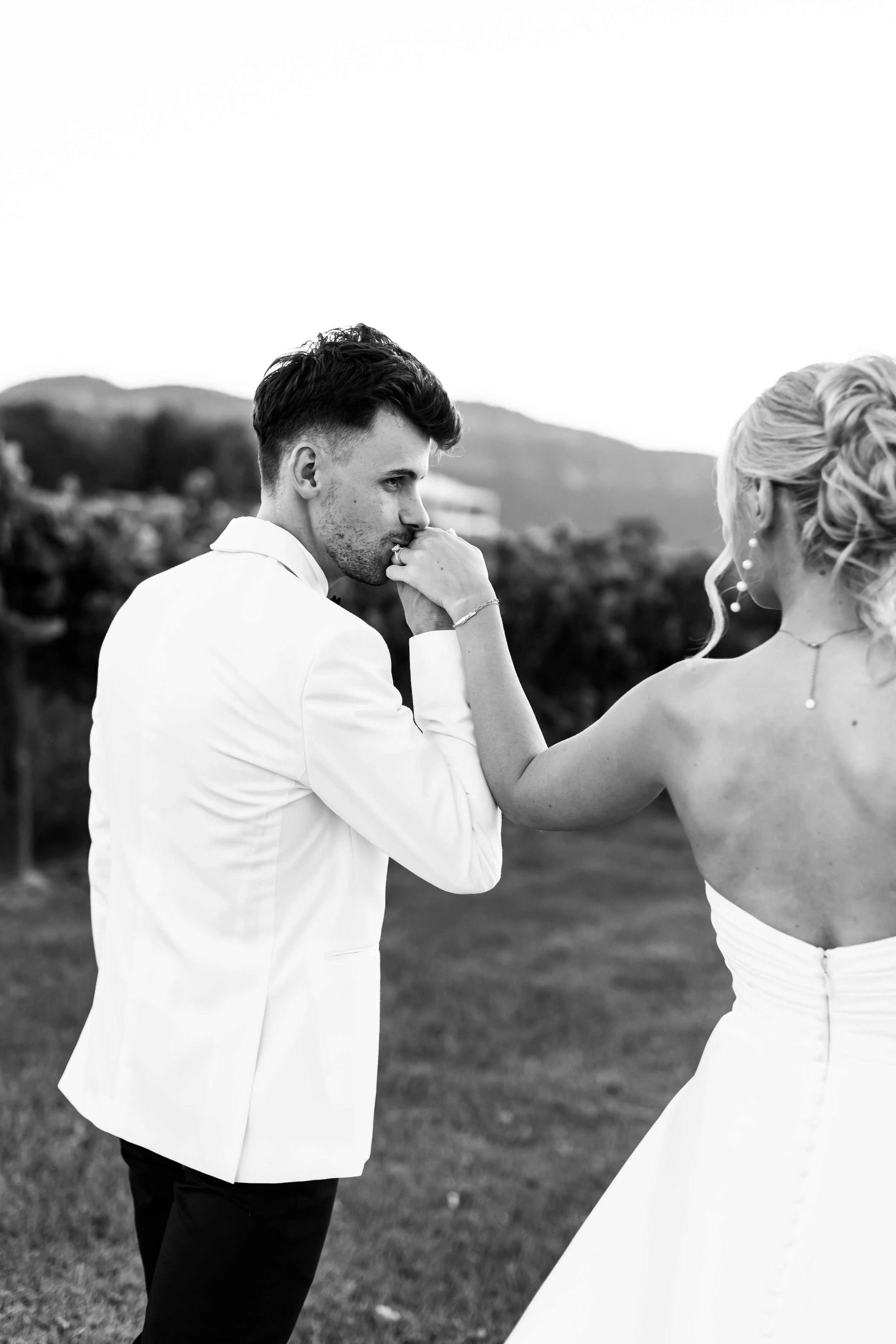 enzo-weddings-hunter-valley53.jpg