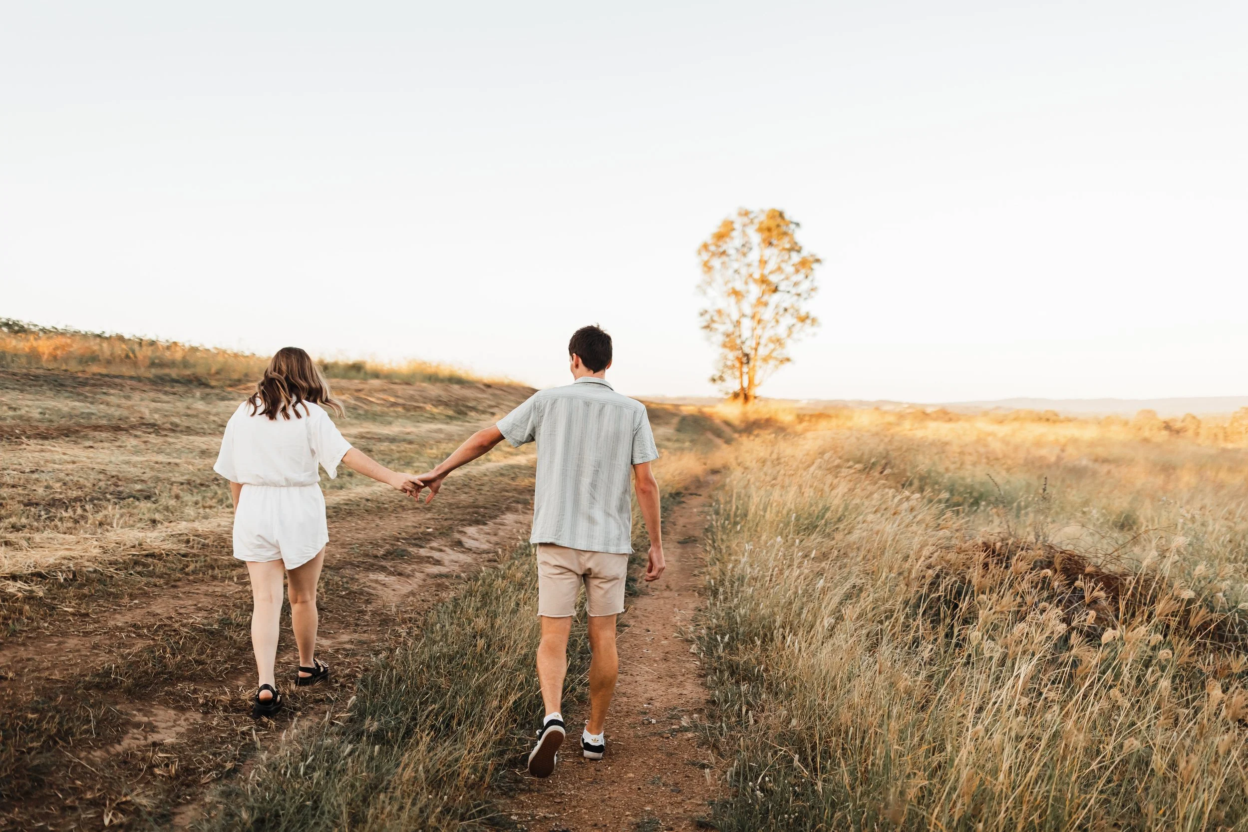 Hunter Valley Engagement Photos | The Ultimate Guide to Your Session