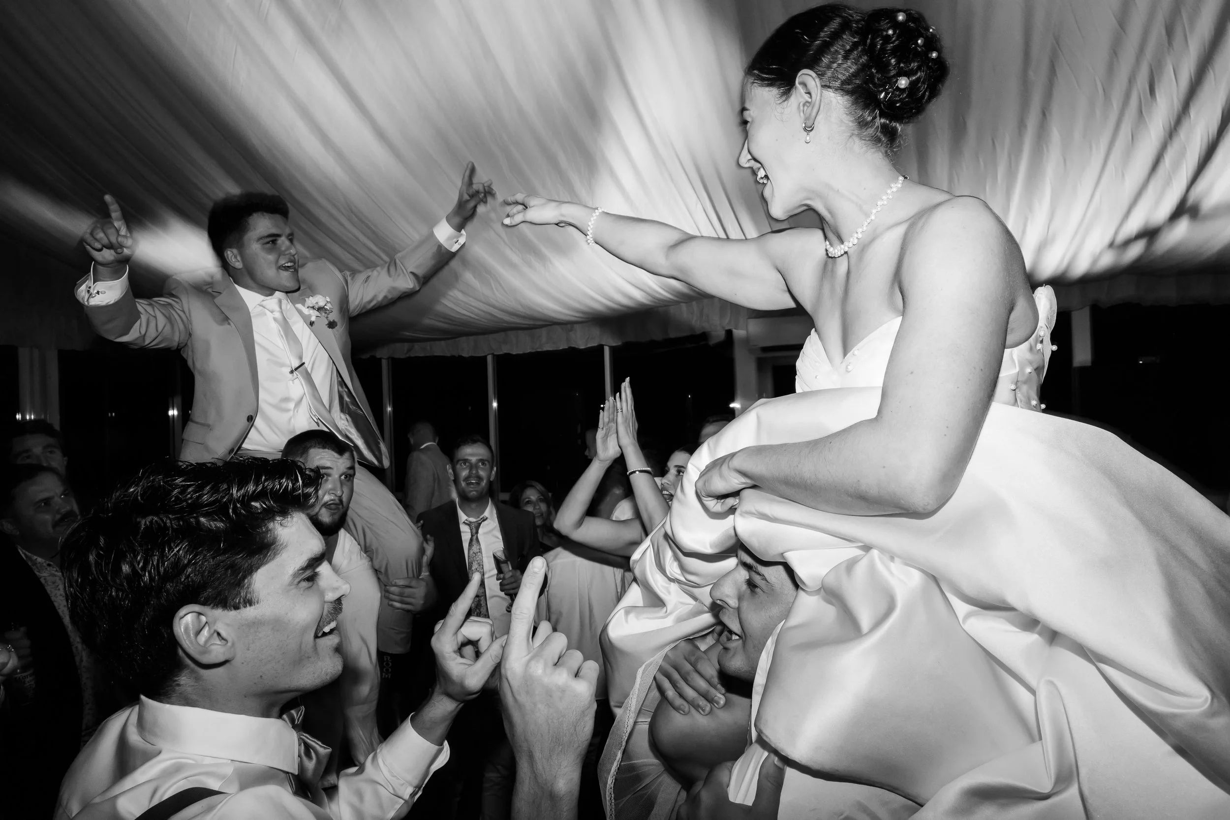 CASSIE & MATT - 2099.jpg