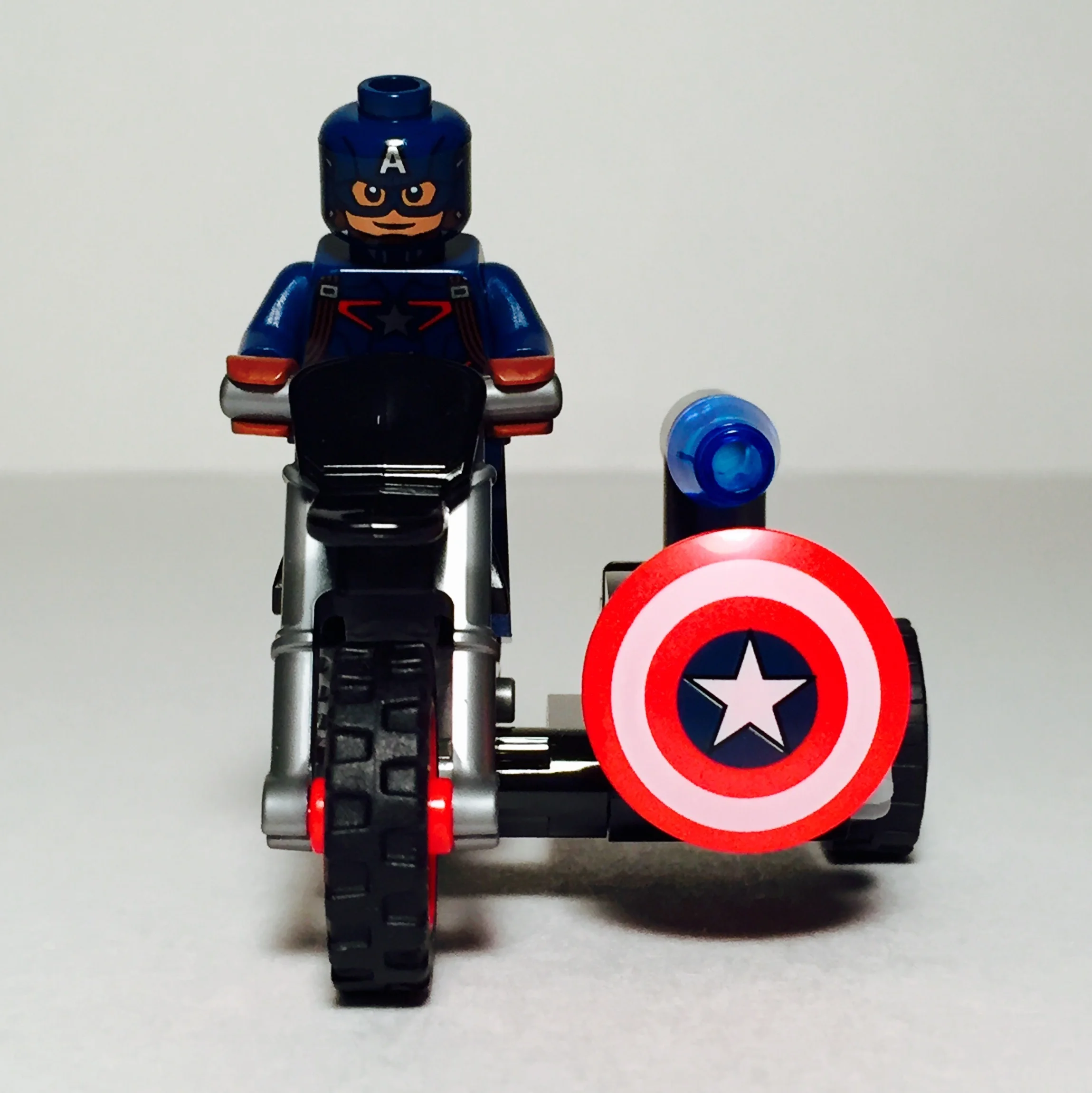 captain america motorcycle lego set