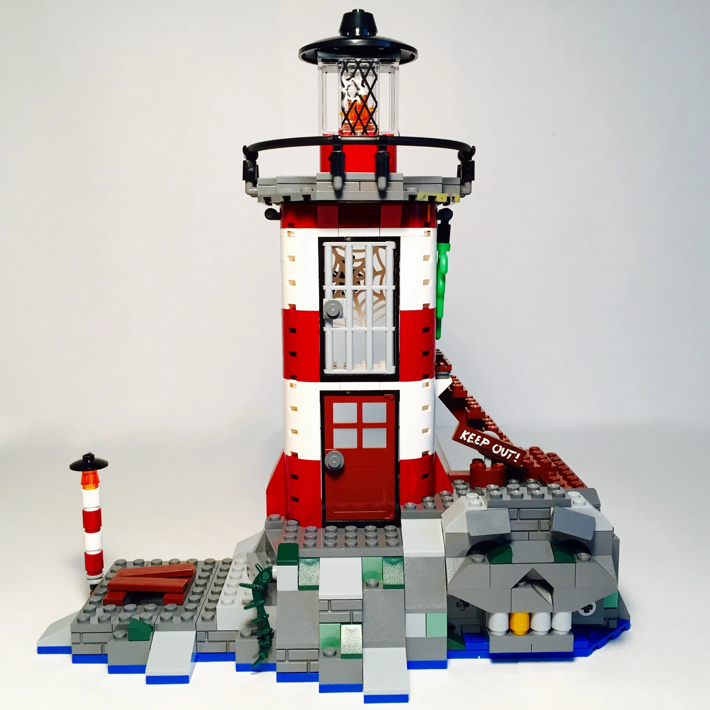lego haunted lighthouse
