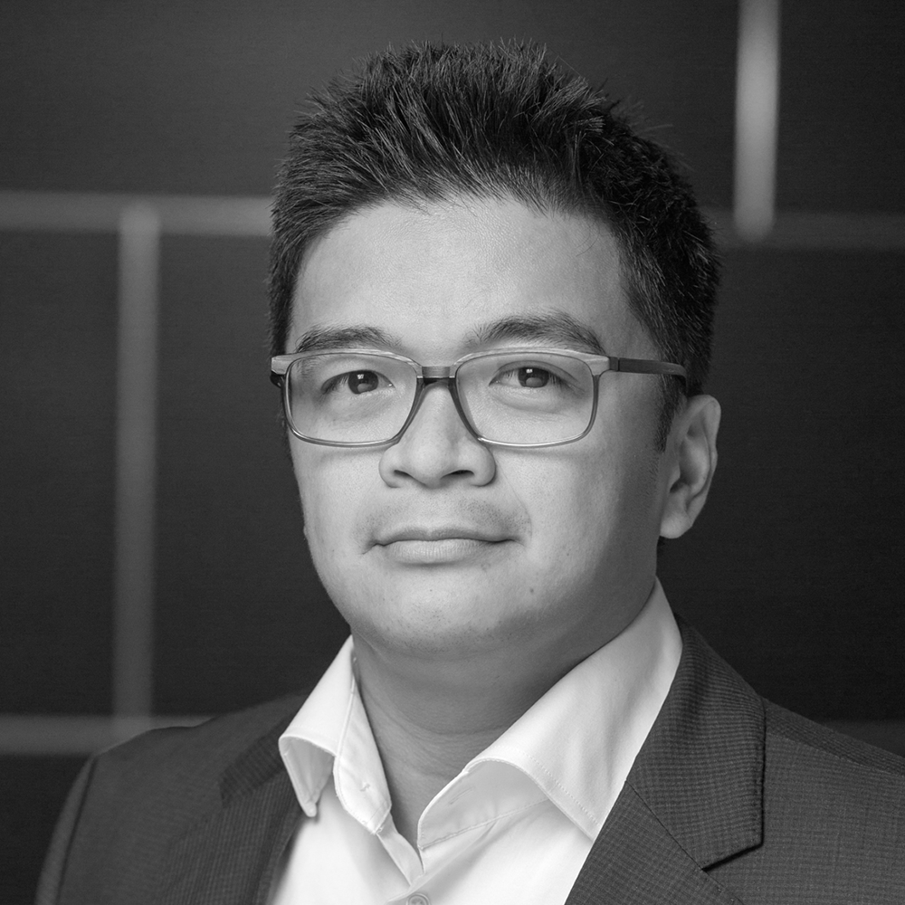 Former Sr. Software HTC Vive Prototyper & Virtual Reality Developer Elbert Perez specializes in working on innovative content for exciting new platforms. He is a former Sr. Software Prototyper for the award winning HTC Vive , where he works both internally and with external developers to create immersive VR experiences. He has previously worked at Microsoft on multiple narrative innovations for products such as the Xbox One , Windows Phone , SmartGlass and various game properties. Elbert is also an independent game developer with over 20 published games on multiple platforms, including PC, Windows Phone, iOS, Android, and Xbox 360 . His games have been downloaded more than 2.5 million times.